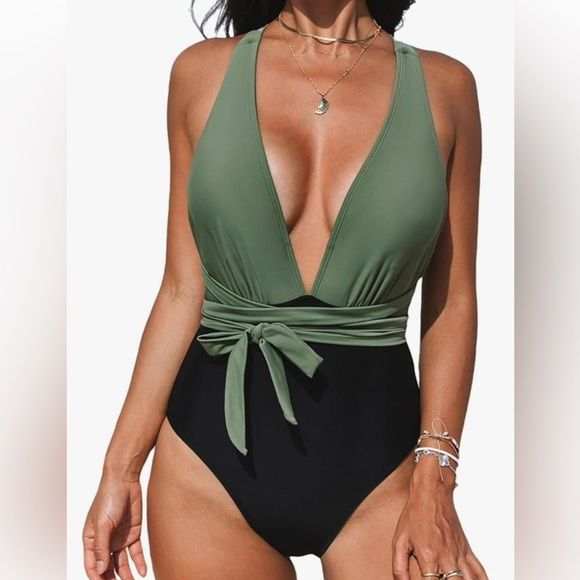 Cupshe Other - CUPSHE One‎ Piece Swimsuit Deep V Neck Self Tied Belt Bathing Suit - M